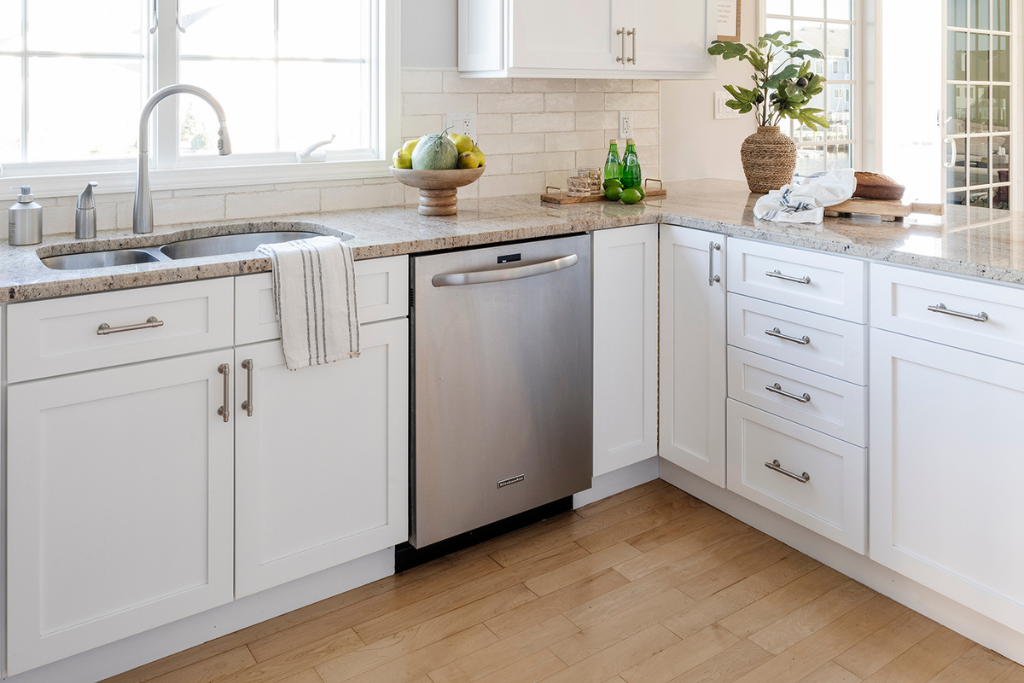 White kitchen cabinet painting